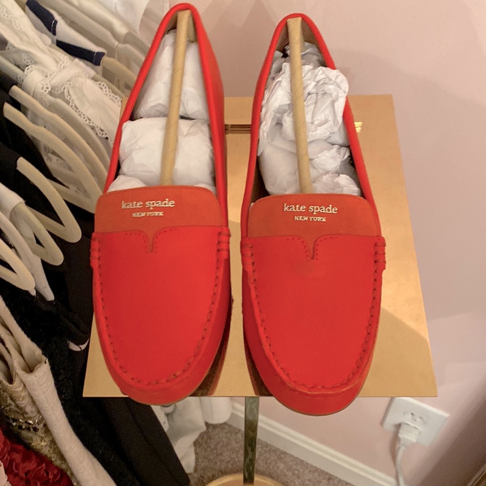 NWT! Kate Spade loafers. Size 7.